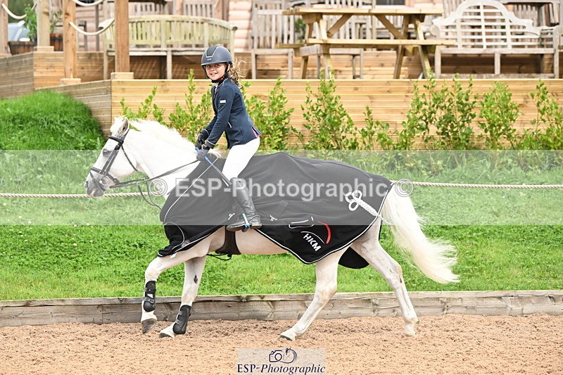 240907A-120318-01119 - Cls 2 Pony Small Team 70cm & 80cm
