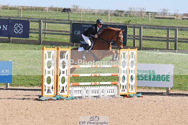 250402-125750-00654 - Cls 6 Foxhunter and 1.20m Open
