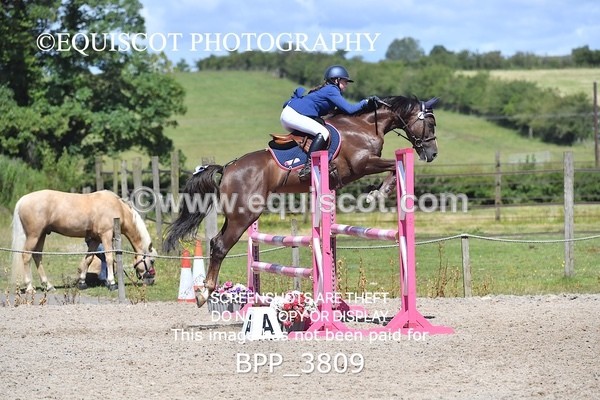 BPP_3809 - CLASS 6 SAT Pony Newcomers/ 1m Open