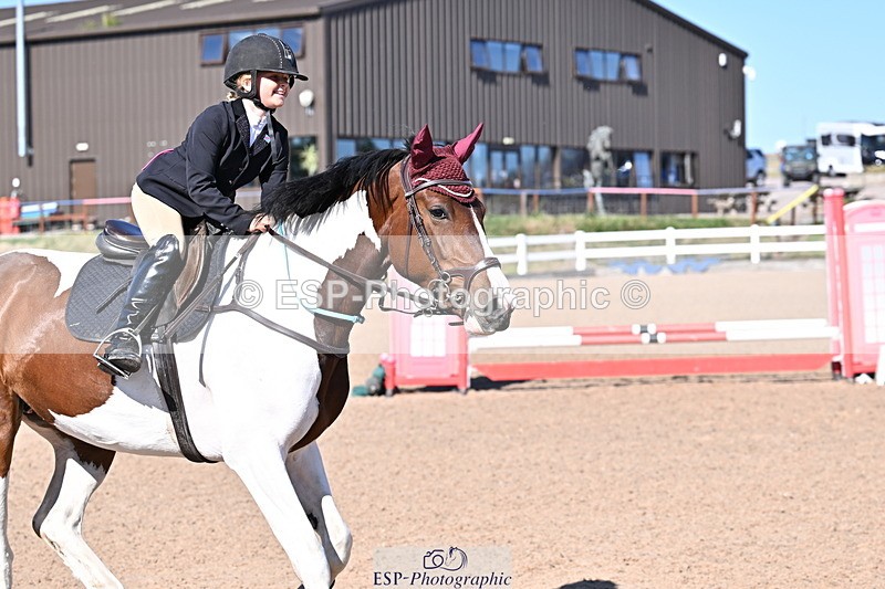 250708A-171546-00216 - 70cm Classes