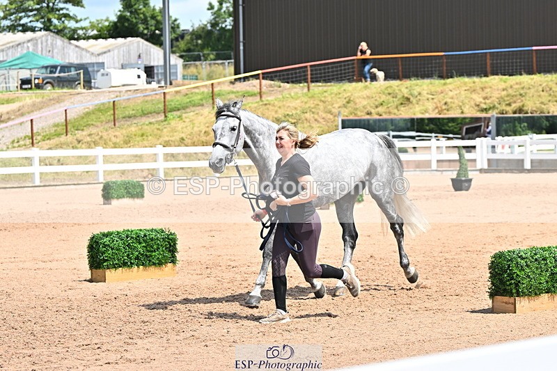 240718A-105312-01686 - Trot Up 1pm to 2pm