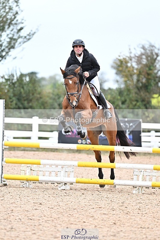 251015-104654-00117 - Cls 1 British Novice and 90cm Open