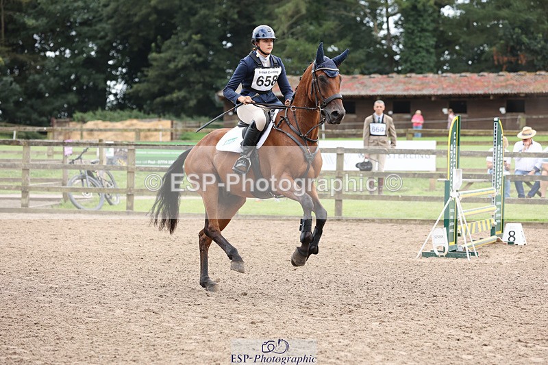 240804-141426-15736 - 658-Torie_Sleep-CLEVER