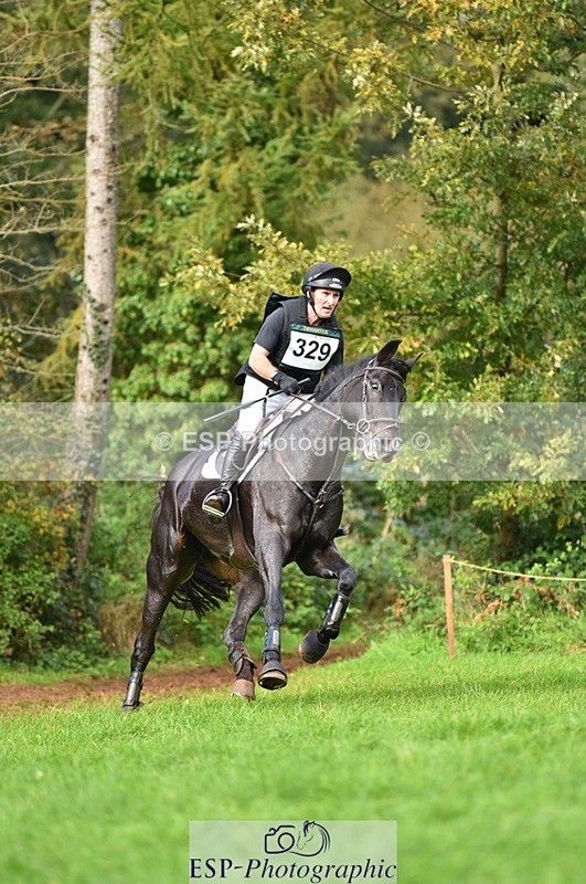 231022-134506-28906 - 329-RINGFORT.REVE.DU.MOULIN-Andrew.Downes-XC
