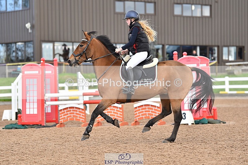 231029A-113626-03087 - Pony Newcomers & 1m Open