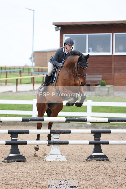 241101A-103750-01118 - FRI Cls 4 Snr 1.05m