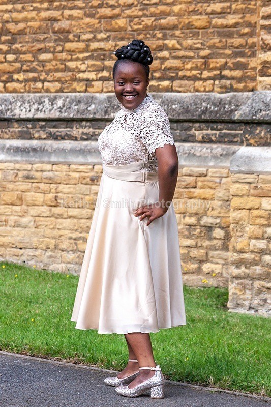 9SKJ9277 - Marian Astante.