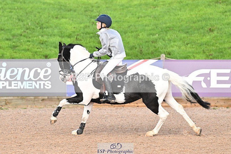 250920-163023-01897 - Cls 22 Pony Intro 90cm Derby