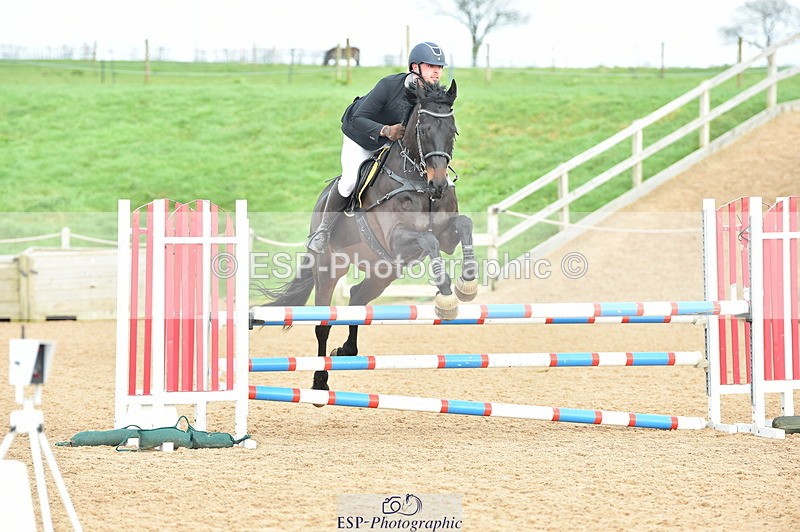 240210A-131116-01332 - Cls 23+24 Club and Schools 1m