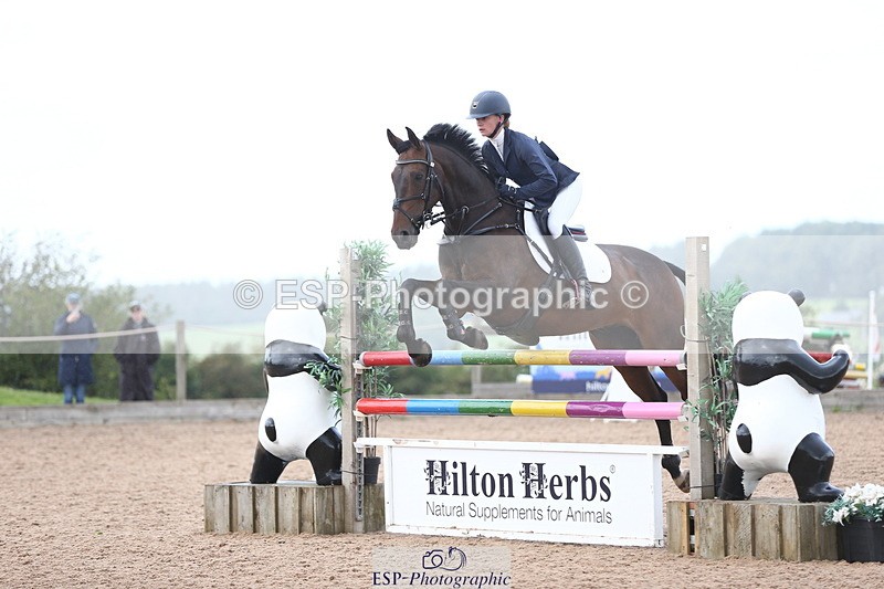 230812A-121200-08768 - Cls 32 Foxhunter