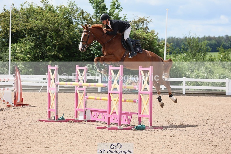 250528-135951-01199 - Cls 4 Newcomers and 1.10m Open