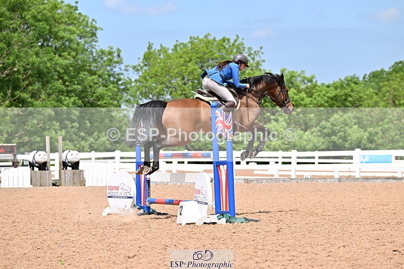 240605A-125125-00421 - Cls 3 Snr 1.05m Open