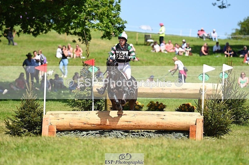 230527-143504-10133 - 351-TRINITY_CAVALIER-Henrietta_Horsley-gubbins-XC