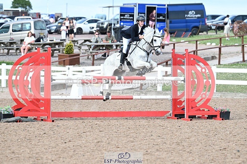 260627-174826-05849 - Cls 27 Foxhunter and 1.10m