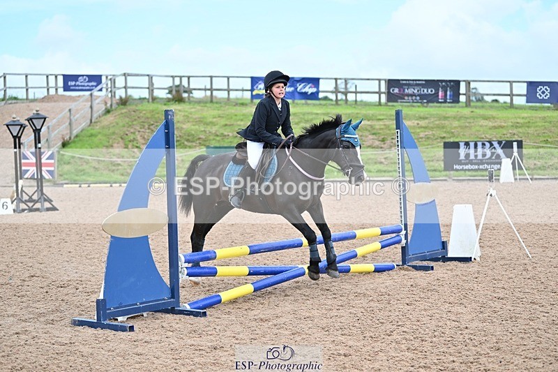 240813-161605-00193 - Clear round & 60cm