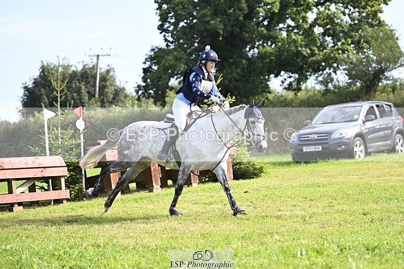 240831A-105048-00455 - 102-Kate.Darby-CLOROGUE.FLIGHT