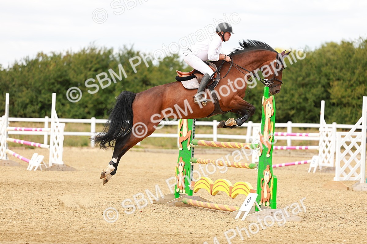 SBM_007101 - Class 4 - Senior British Newcomers - 1.10m