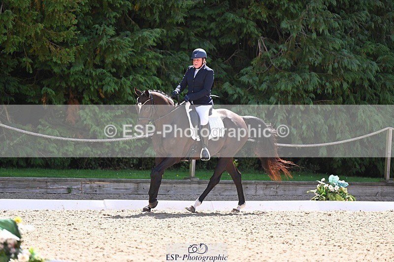 240809-114430-00564 - 191-Carole.Malyon-Diamonds.are.Forever