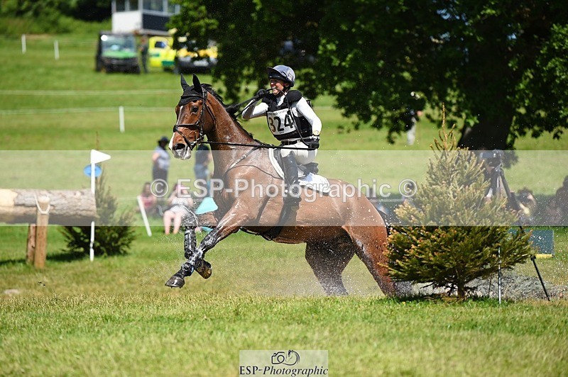 230527-141840-09746 - 324-DRUMGIVEN_MR_CHARISMA-Jeanette_Brakewell-XC