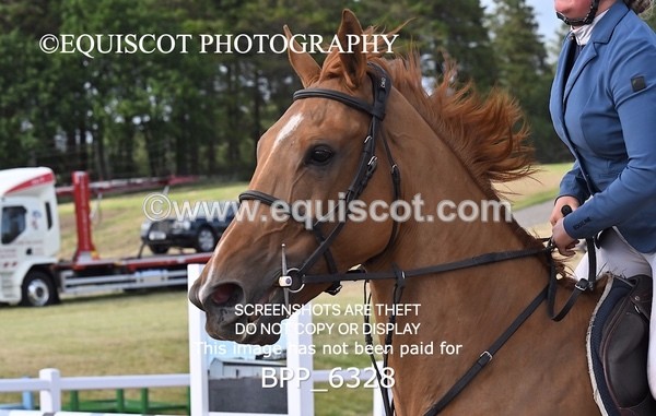 BPP_6328 - CLASS 11 THURS GFS Saddles Senior Newcomers/1.10m Open