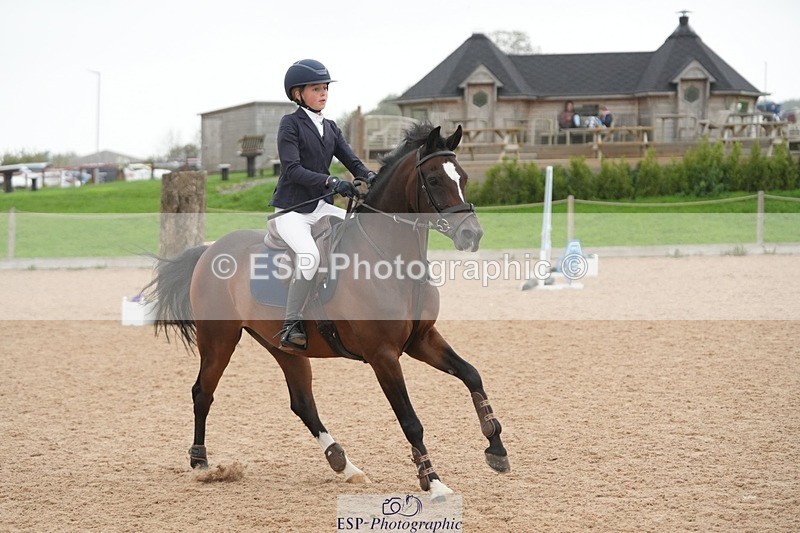 250920-114853-00806 - Cls 9 Pony Newcomers and 1m