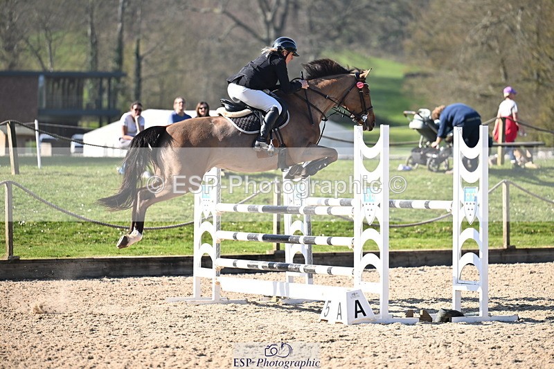 260321A-144322-00972 - 6 Foxhunter 1m 20 Open
