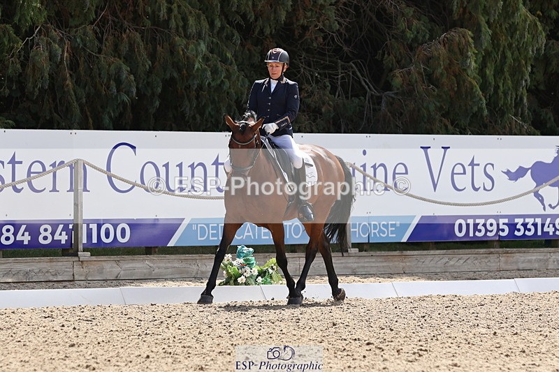 250809A-115115-03254 - 030-Alice.PeternellFourseasons.Sienna