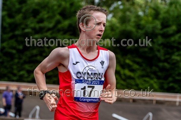 SIAB23-527857 - Track Male Set One