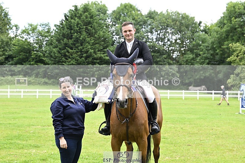 240711-125426-27005 - Cls 117 HOYS Grade C Jump Off and Presentations