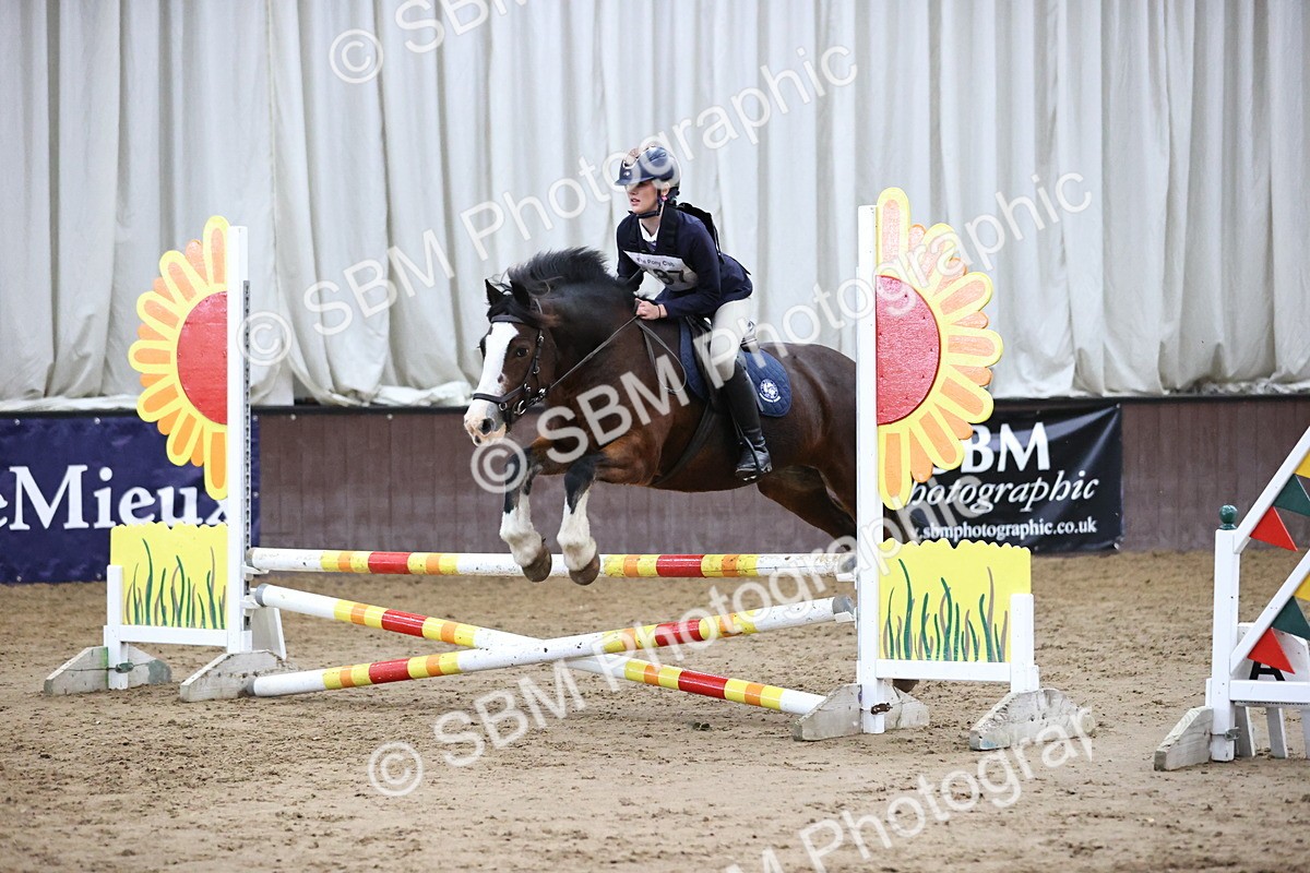 SBM_001670 - Class 5 - Henlow Veterinary Hospital 70cm