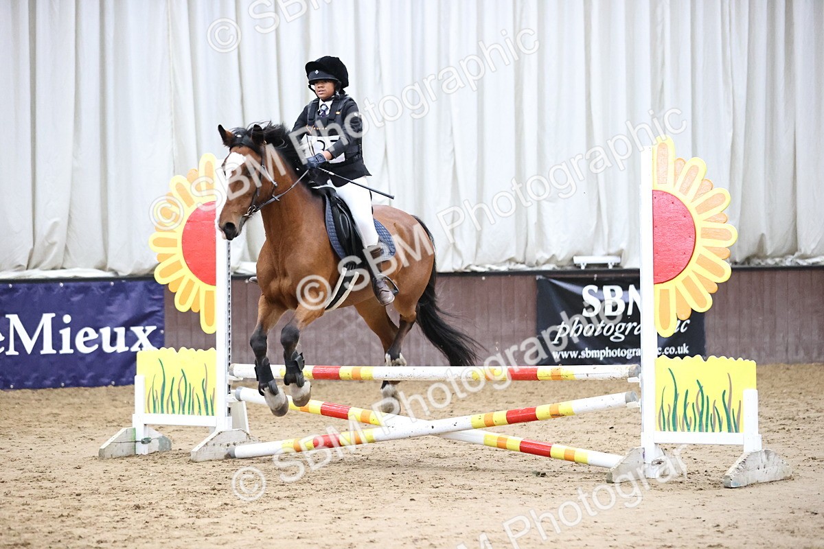 SBM_001363 - Class 5 - Henlow Veterinary Hospital 70cm