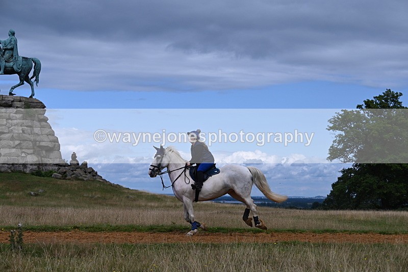 DSC_8809 - Time at Statue 14:33 to 15:10