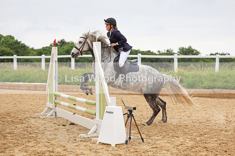 3E7A6713 - Class 11: Junior 70cm