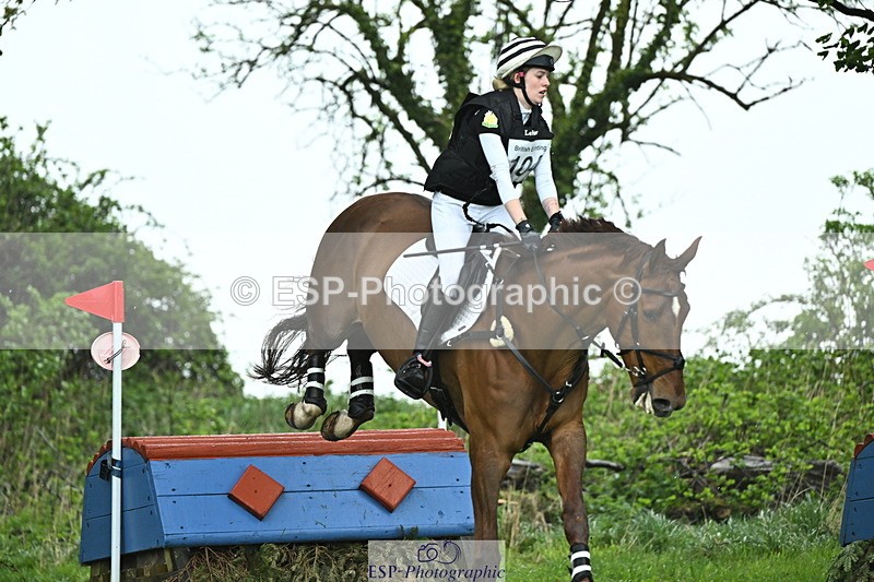 250418-104604-01533 - 104-Harriet.Blair-SHE'S.CUTE-KIRIAL