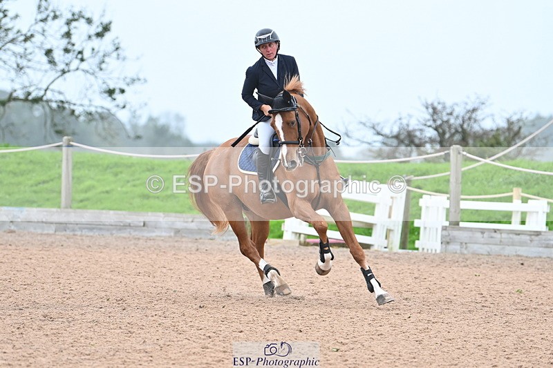 231013A-143817-02764 - Cls 9 Foxhunter & 1.20m Open