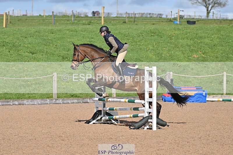 240409A-DSC_0368-01440 - 70cm