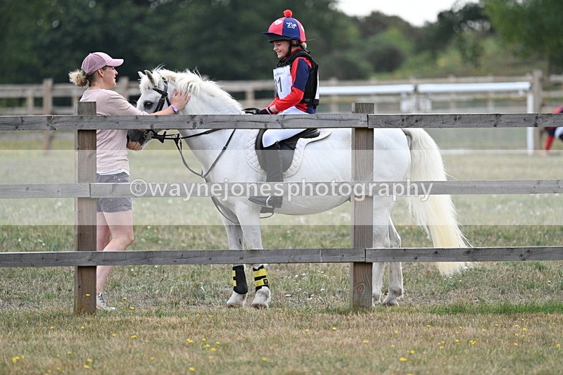 WJ7_0835 - XC Time 10:46 to 11:14