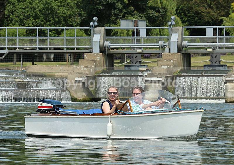 130705 WHITE BOAT WT7A9314 - HENLEY ROYAL REGATTA - Friday 5th July 2013