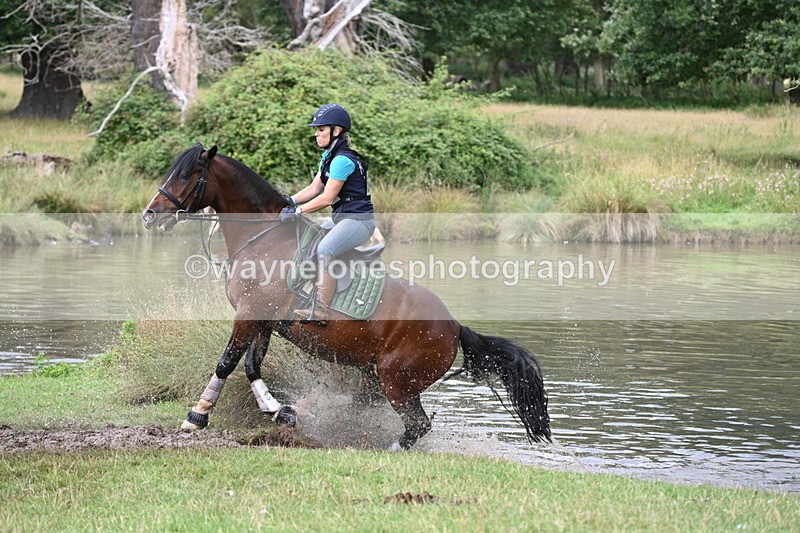WJ7_4232 - Time at Water 12:52 to 13:22