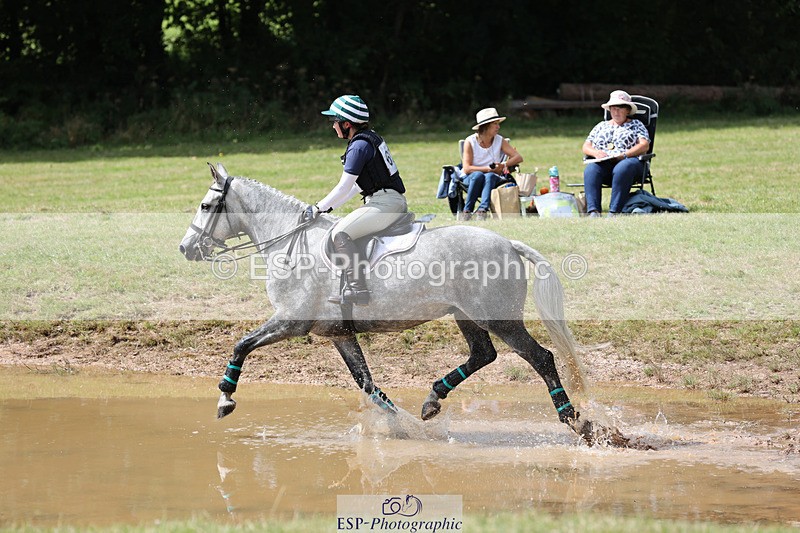 240825X-122408-33567 - 70cm XC 12.00 to End