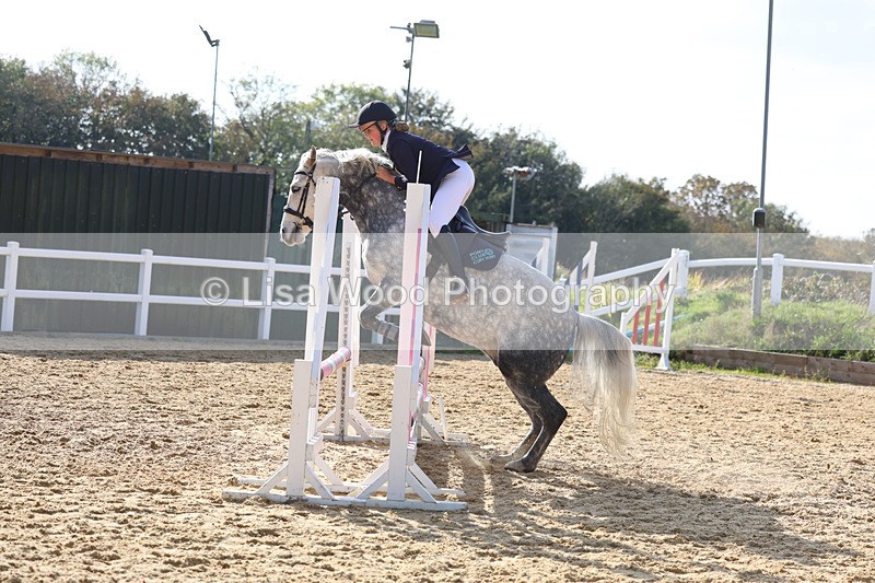 3E7A8059 - Class 4: 70cm open