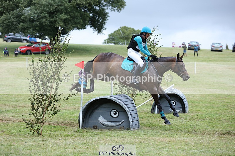 240825X-175811-38454 - 80cm XC 17.30 to End