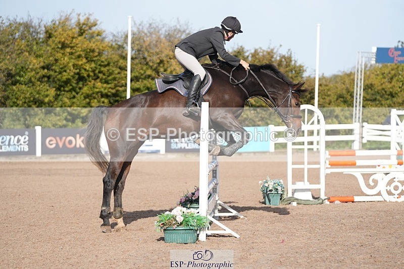 251004-100931-01731 - Cls 13 Clear Round