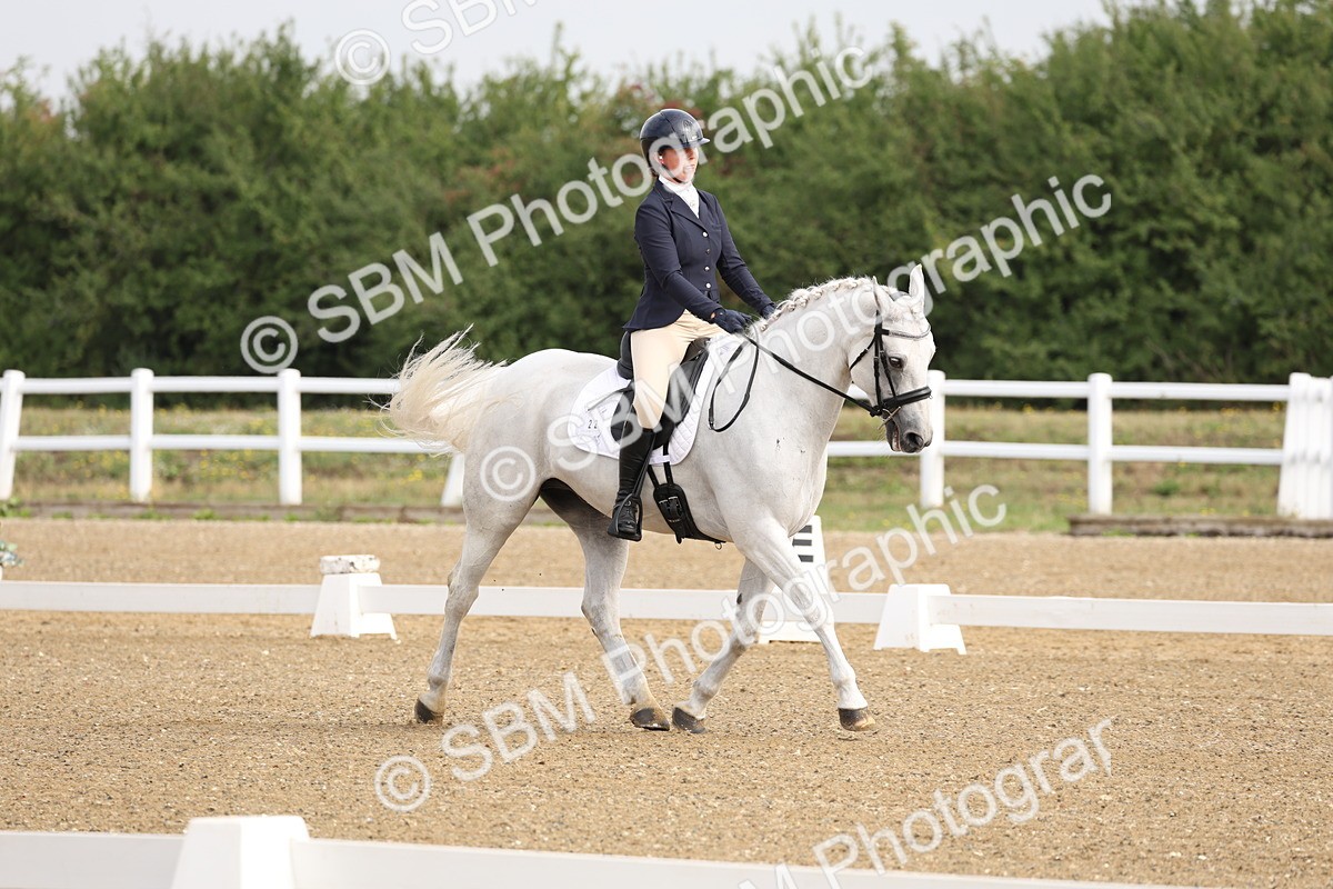 SBM_005378 - Class 6 - Novice 6 - 9.30-10.12