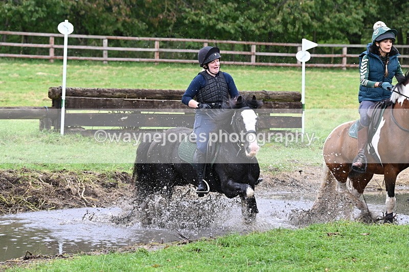 WJ6_4736 - Time at Photographer 11:57 to 12:14