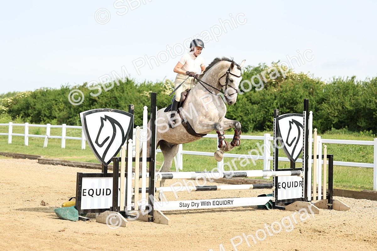 SBM_003919 - Class 15 - Clear Round