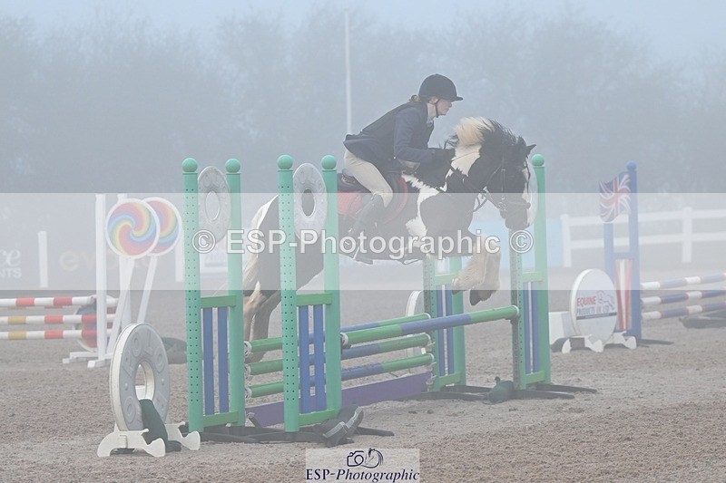 251115-094529-00027 - Cls 3 Pony Intro 70cm