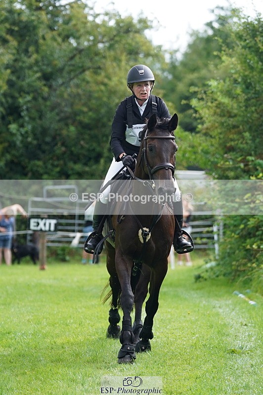 240811A-101918-00875 - 009-