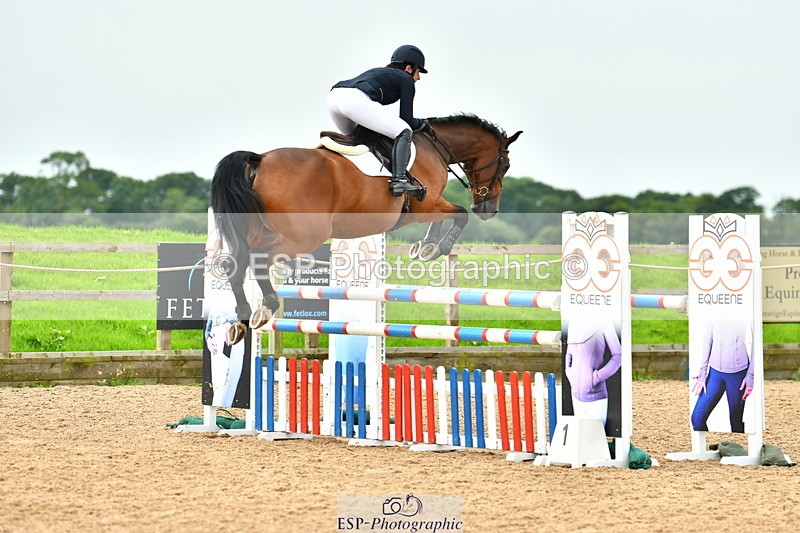 230805A-122423-00411 - Cls 3 Snr Foxhunter & 1.20m Open