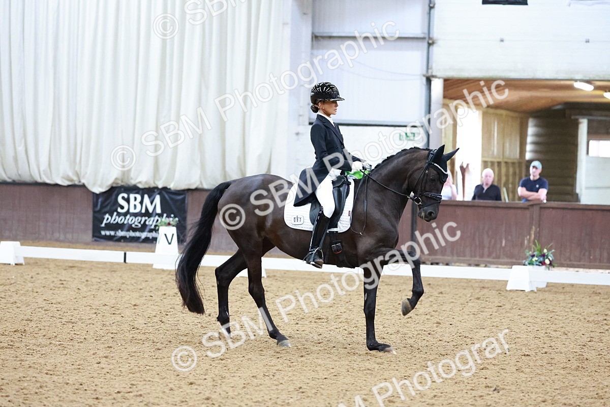 SBM_021159 - Class 14 - FEI Grand Prix - 17.40-18.34